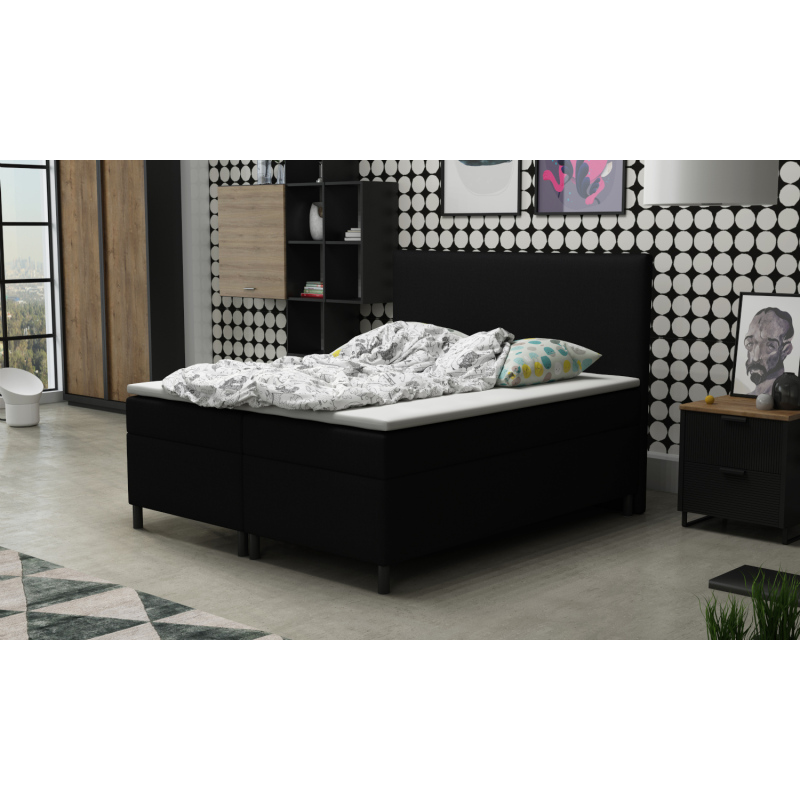 Čalouněná manželská postel 180x200 s nožičkami 12 cm MIRKA - černá