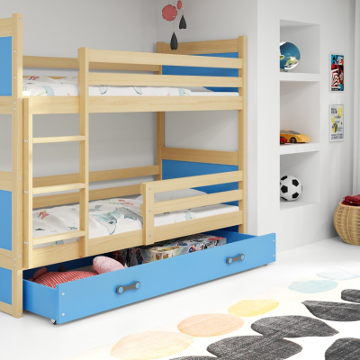 Dětská patrová postel s úložným prostorem s matracemi 90x200 FERGUS - borovice / modrá