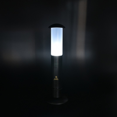 LED stojací svítilna