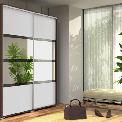 Prostorná šatní skříň se zrcadlem 230/215 CELESTINO 2 - čokoláda / bílá