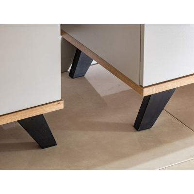 Komoda s dvířky MAMBRA - dub riviera / perlově šedá