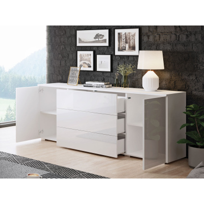 Moderní kombinovaná komoda MERISA 150 - lesklá bílá / dub wotan