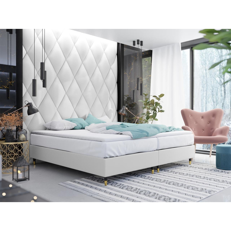 Manželská čalouněná postel s matrací 160x200 NECHLIN 5 - bílá ekokůže