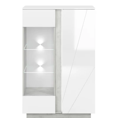 Dvoudveřová vitrína FIDES - lesklá bílá + stříbrný beton