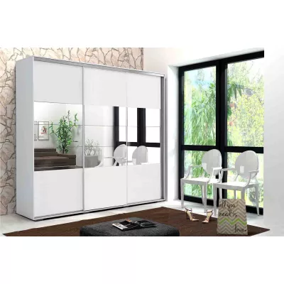 Třídveřová šatní skříň 278/215 LUCA - bílá