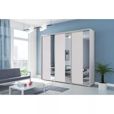 Třídveřová šatní skříň 250/215 MARCO - bílá