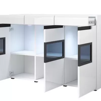 VÝPRODEJ - Třídveřová komoda HACHI se šuplíkem, bílá