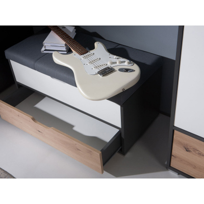 VÝPRODEJ - Komoda se sedákem BROKEN - bílá / dub zlatý