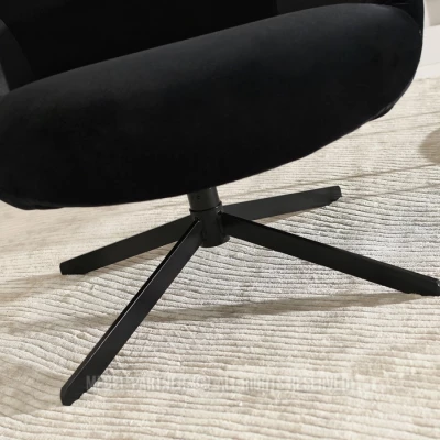 Otočné čalouněné křeslo HAMID - černé