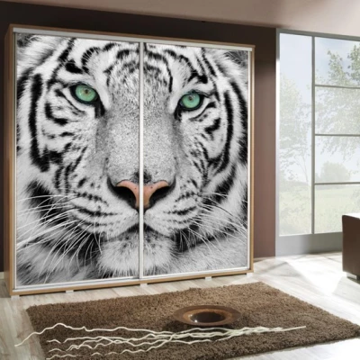 Vysoká šatní skříň 205 cm s potiskem DANUBE 67 - dub catania