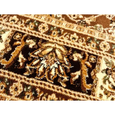 Orientální kusový koberec 140x190 cm LUCHO - hnědý / vzorovaný