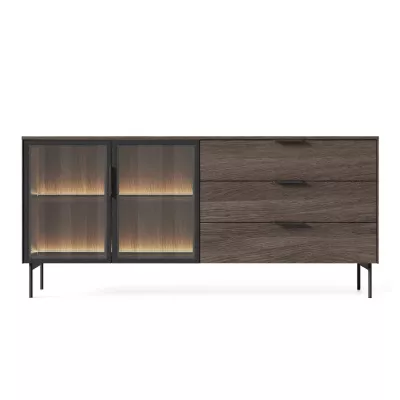 Prosklená široká kombinovaná komoda SULIGENT - dub dunin / černá + LED osvětlení ZDARMA