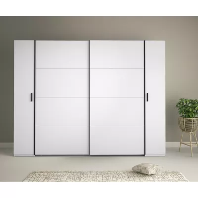 Velká šatní skříň 270 cm GIRADOT - bílá / černé úchyty