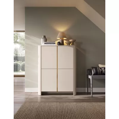 Vysoká komoda BETTY - kašmír / zlatá