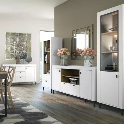 Široká kombinovaná komoda AUROVA - bílá / dub whiskey