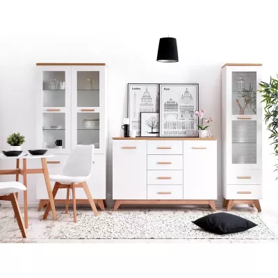 Široká kombinovaná komoda BUTNER - borovice andersen / dub nash