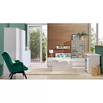 Úzká policová skříň CARYM - bílá