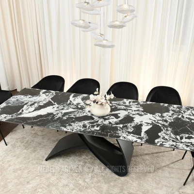 Rozkládací jídelní stůl 180(260)x95 AGASI - černobílý mramor / černý