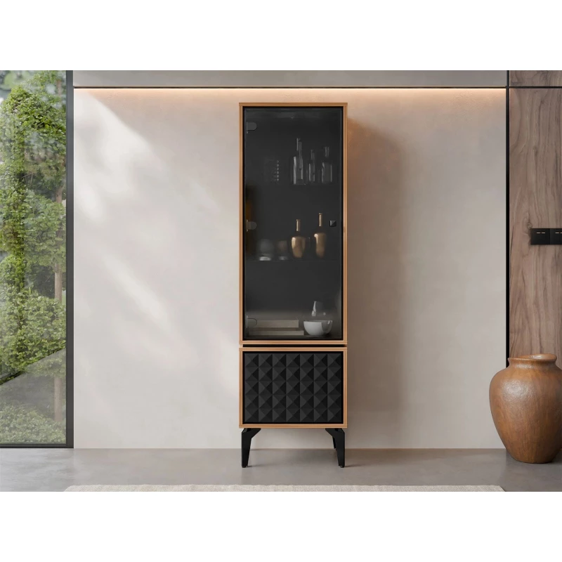 Vysoká prosklená skříňka KALWI - barokní dub jantarový / černá