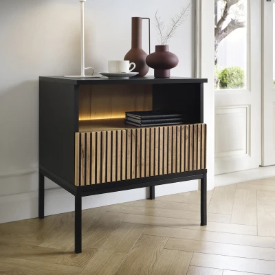 VÝPRODEJ - Noční stolek ILARIA - černý / dub wotan