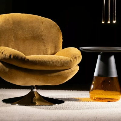 Elegantní otočné křeslo ZAYNE - hořčicové / chrom