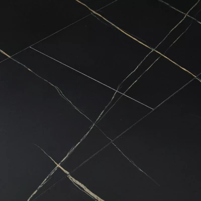 Malý rozkládací jídelní stůl EVELIO - černý mramor / černý