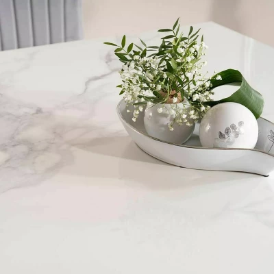 Designový jídelní stůl PREDRAG - bílý mramor / chrom