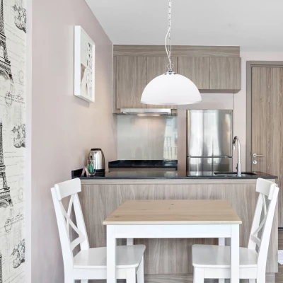 Závěsné osvětlení na řetězu SUGAR - 1xE27, 60W, chromované /bílé