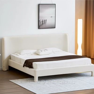 Čalouněná manželská postel 180x200 JANINE - krémová