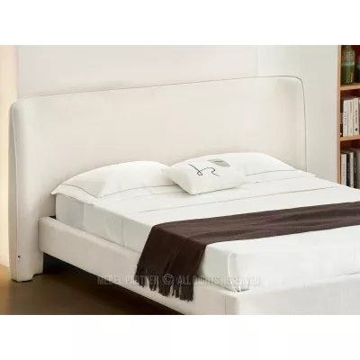 Čalouněná manželská postel 180x200 JANINE - krémová