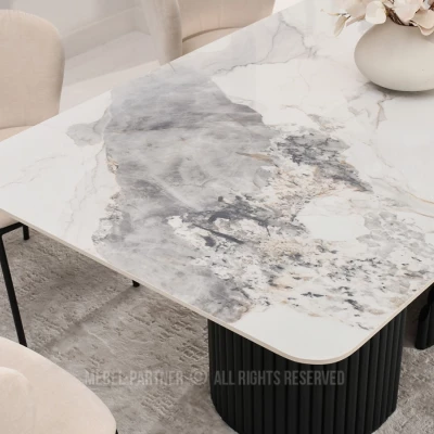 Designový jídelní stůl FARID - bílý mramor / černý