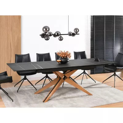 Rozkládací jídelní stůl FEDOR - černý mramor / dub