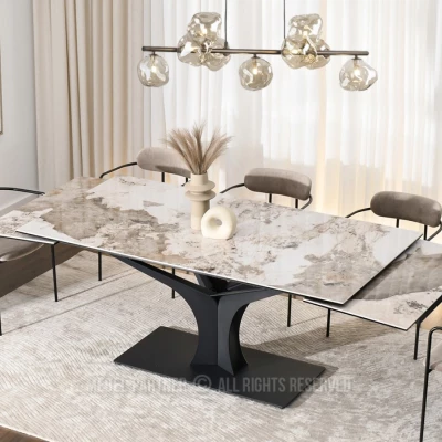 Stylový rozkládací jídelní stůl GAETAN - bílý mramor / černý