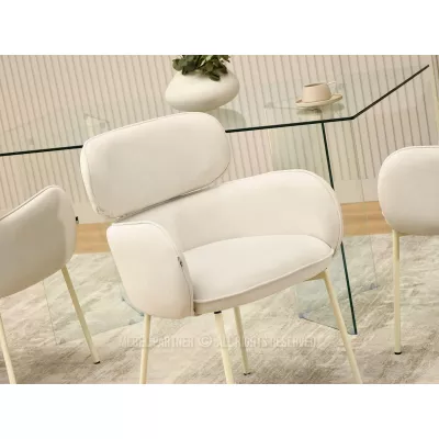 Čalouněná židle CAPRICE - krémová