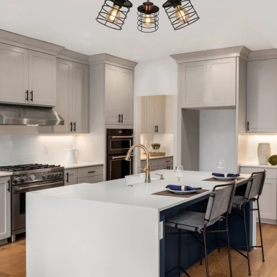 Industriální stropní bodové světlo GLOB - 3xE27, 40W, kulaté, černé / zlaté