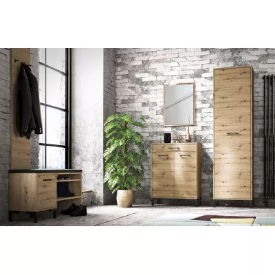 VÝPRODEJ - Vysoká předsíňová skříň BEDA - šířka 55 cm, dub artisan