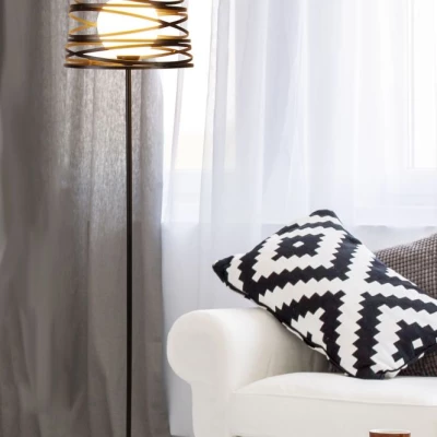 Designová stojací lampa AKITA - 1xE27, 40W, černá