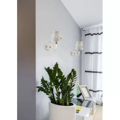 Moderní nástěnná lampa BATLEY - 1xE14, 60W, bílá