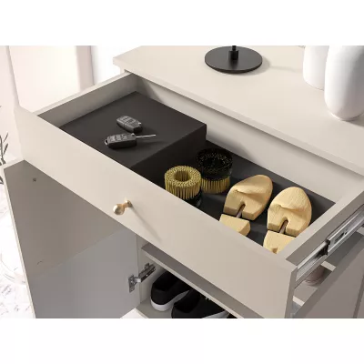 VÝPRODEJ - Policový botník s dvířky FAREL - kašmír