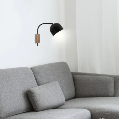 Moderní nástěnné osvětlení RUPI - 1xE27, 40W, přírodní dřevo / černé