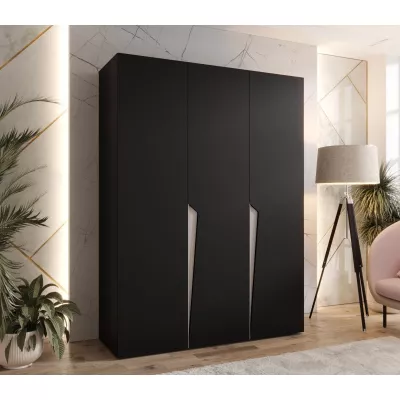 Elegantní šatní skříň 150 cm SORAYA 1 - černá / kašmírové úchyty