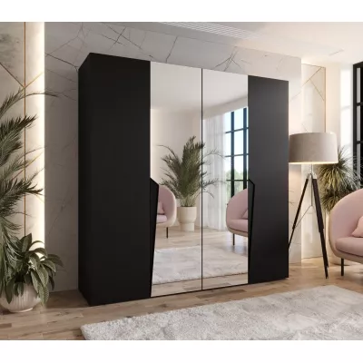 Čtyřdveřová šatní skříň 200 cm SORAYA 2 - černá / černé úchyty
