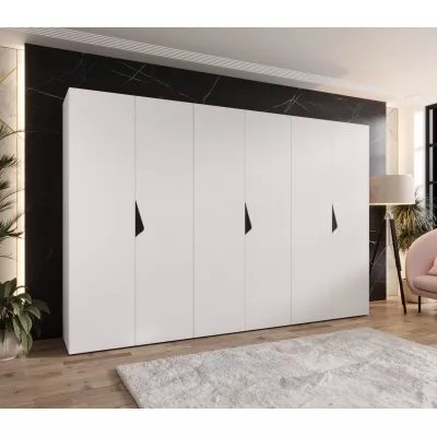 Velká šatní skříň 300 cm AMARIS 1 - bílá / černé úchyty