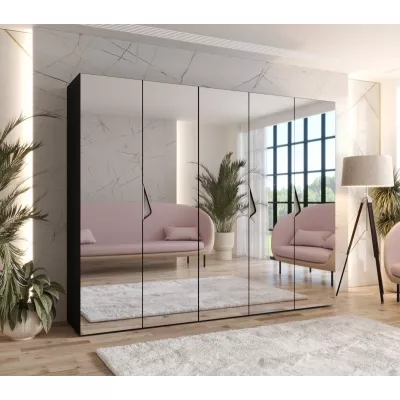 Široká šatní skříň 250 cm AMARIS 3 se zrcadlem - černá / kašmírové úchyty
