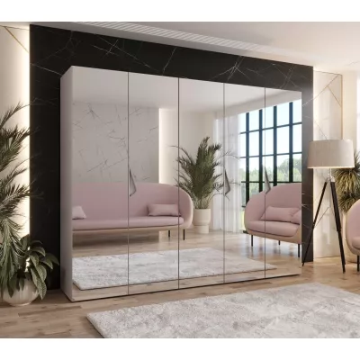 Široká šatní skříň 250 cm AMARIS 3 se zrcadlem - kašmír / kašmírové úchyty