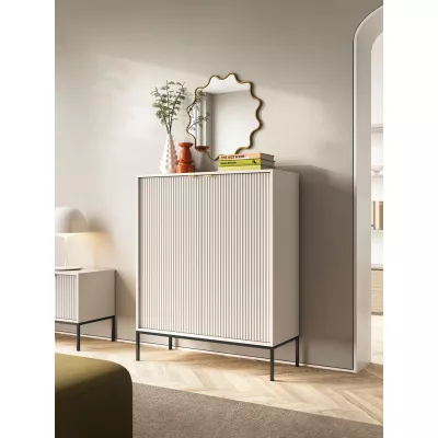 Vysoká komoda MISHEEL - kašmír / černá