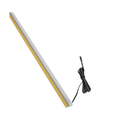 LED osvětlení k vitríně s prosklenou částí LUCARA