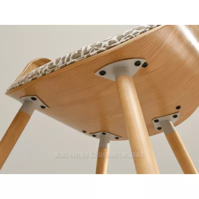 Designová jídelní židle SAROLTA - krémová / hnědá / dub