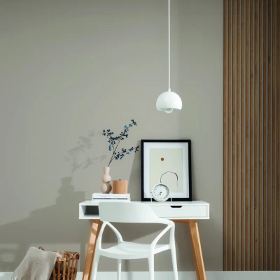 Skandinávský závěsný lustr CALIDE - bílý
