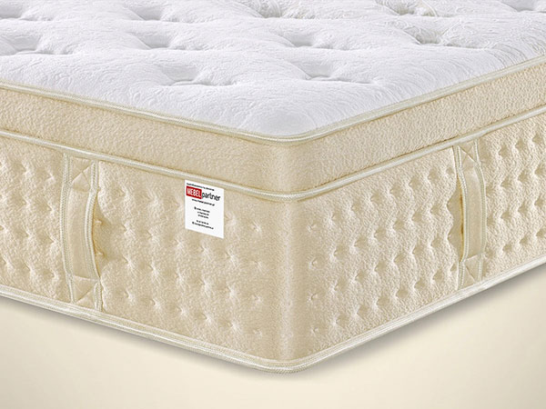 Praktická madla pro snadnou manipulaci